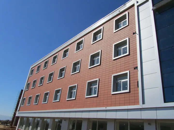 Terracotta façade application — 01